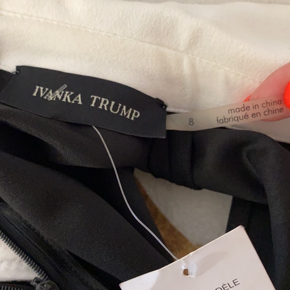 Sleeveless little black dress - Picture 6 of 7